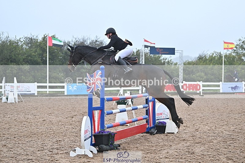 241006A-135823-07749 - Cls 27  1.15 Members Cup