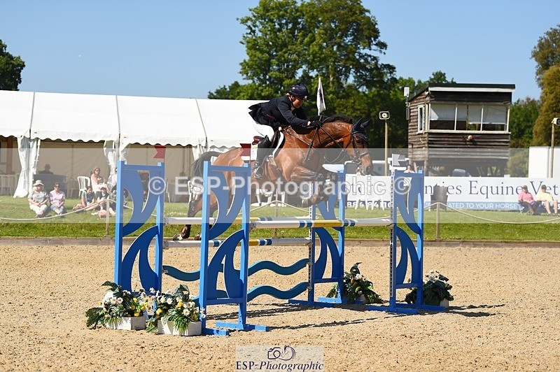 230527-155744-11681 - 487-MGH_GRAFTON_STREET-Pippa_Funnell-SJ