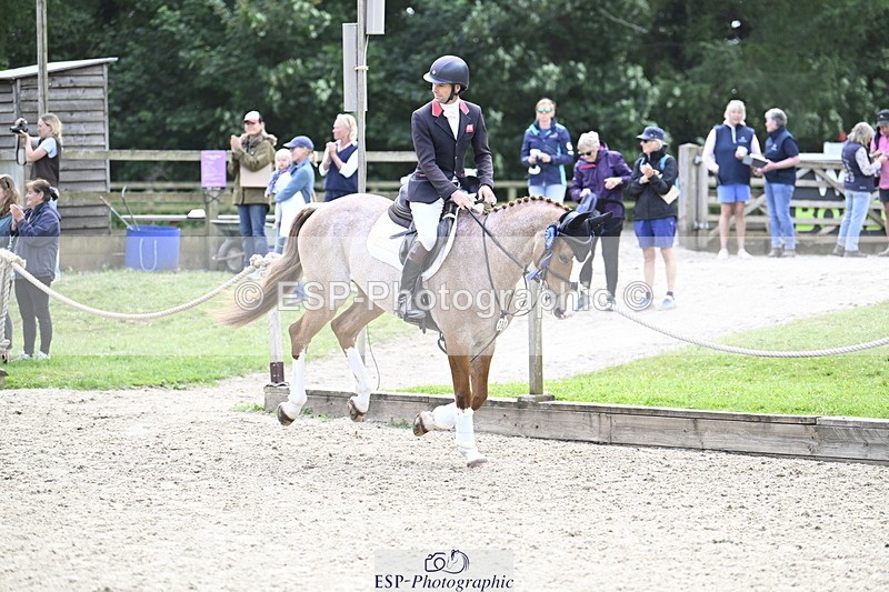 250525A-161609-18625 - Presentations Section C CCI 2 Star Long