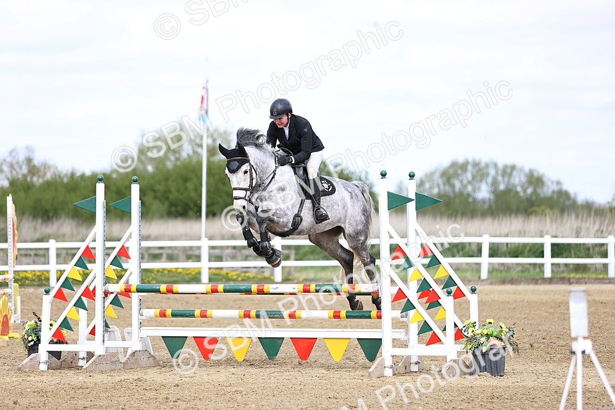 SBM_5244 - Class 9 - Senior British Novice - 90cm