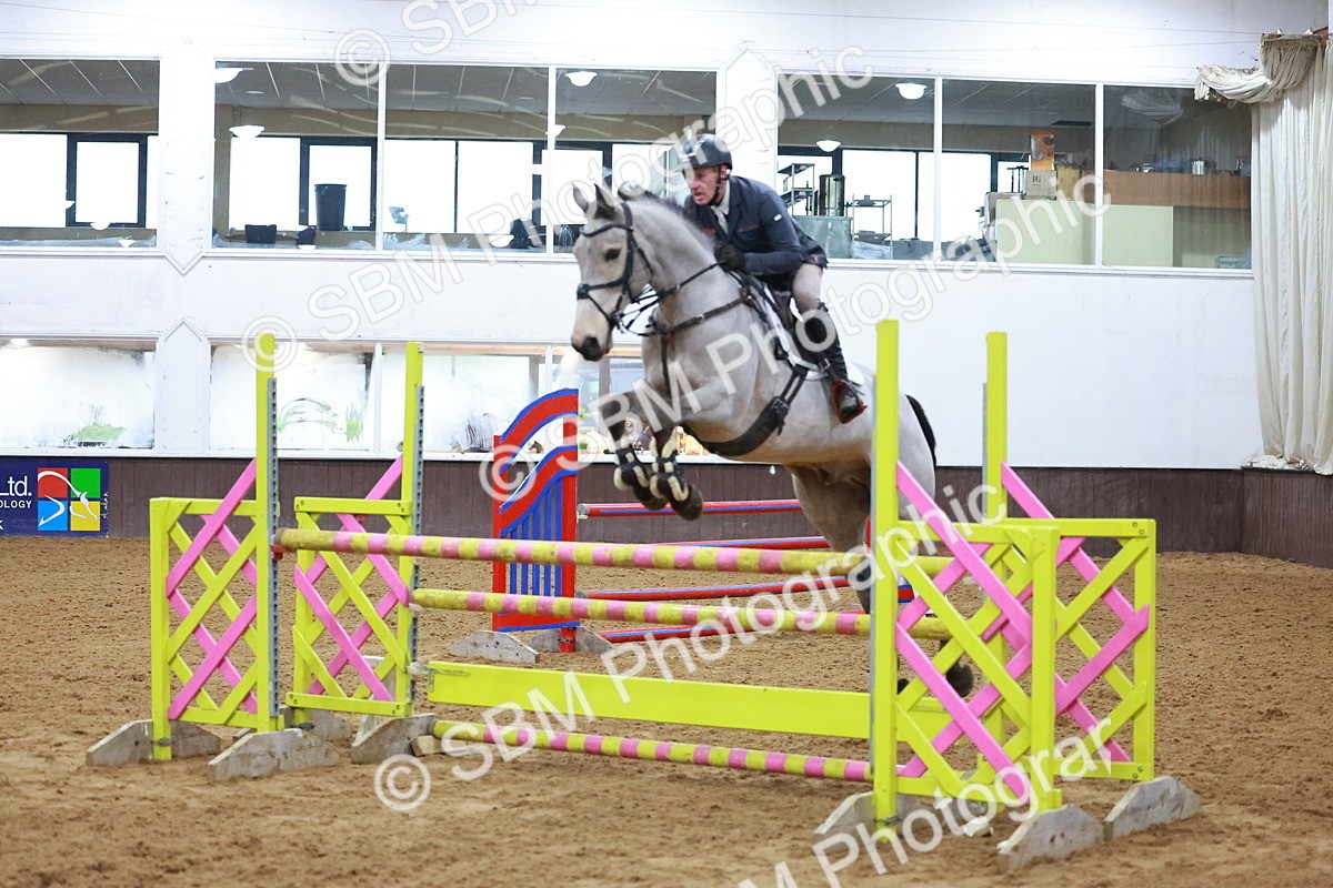 SBM_002226 - Class 4 - Senior Newcomers - 1.10m