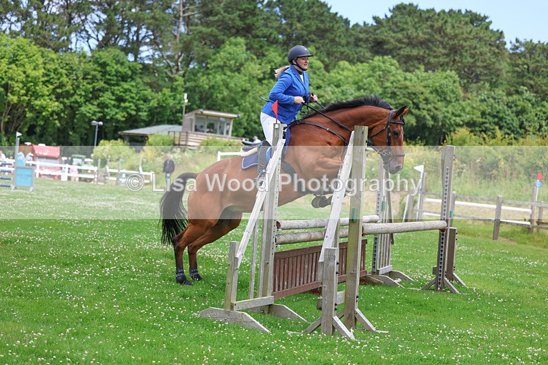 3E7A3616 - Class 6: Hawkins Motors Senior 1.00m Derby