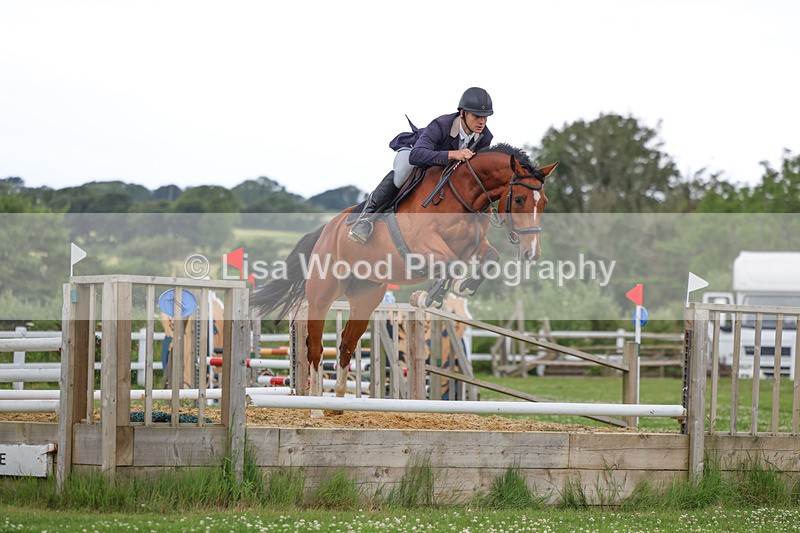 3E7A3969 - Class 6: Hawkins Motors Senior 1.00m Derby
