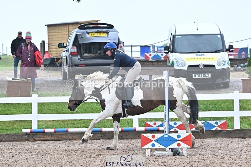 250527-154420-00071 - Clear Round and60cm