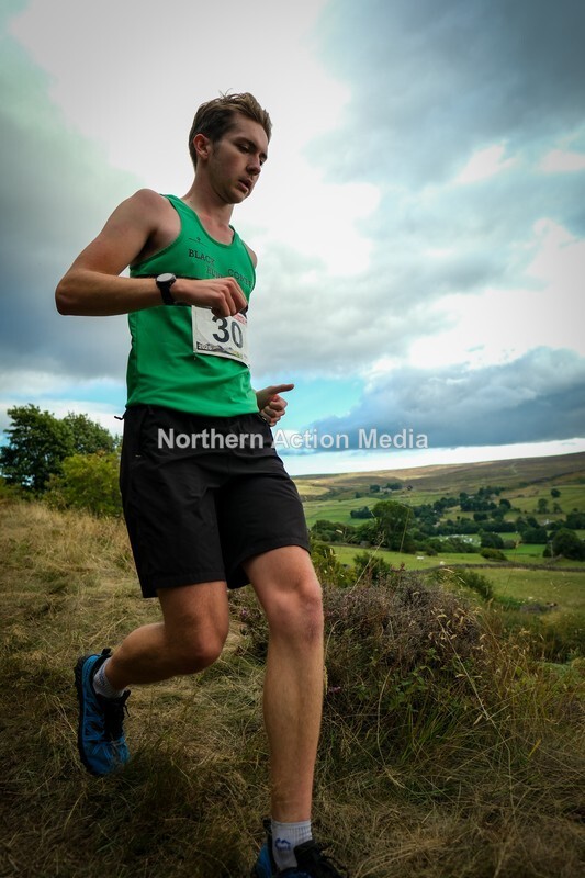 DSCF5414 - Reeth Fell race seniors