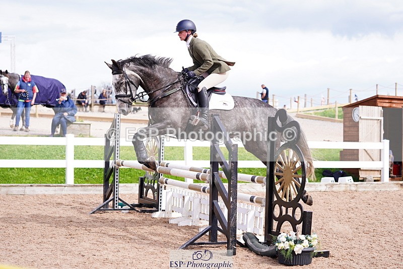 240506A-161804-10073 - Cls 23 Club 90cm