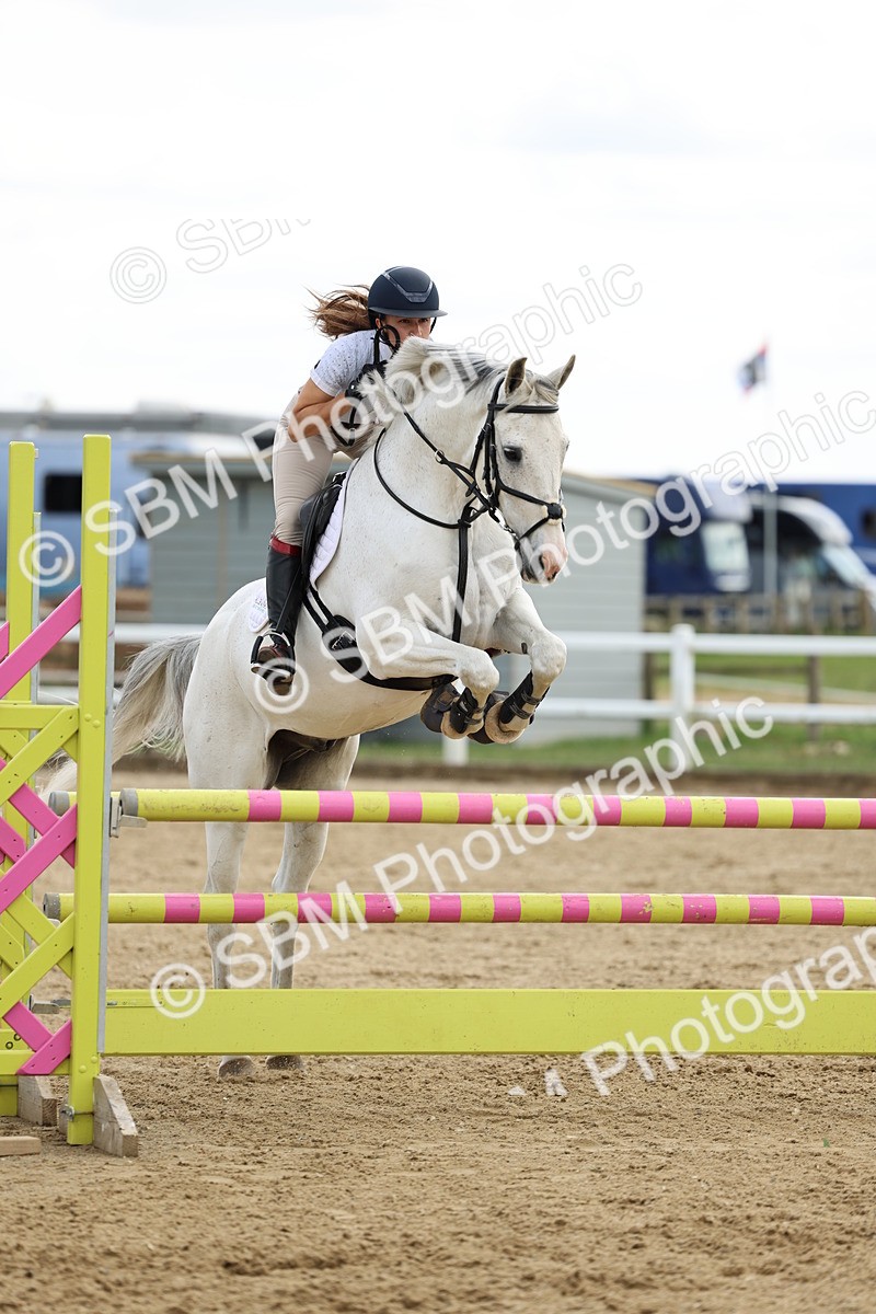 SBM_005332 - Class 18 - Senior 1.05m Open