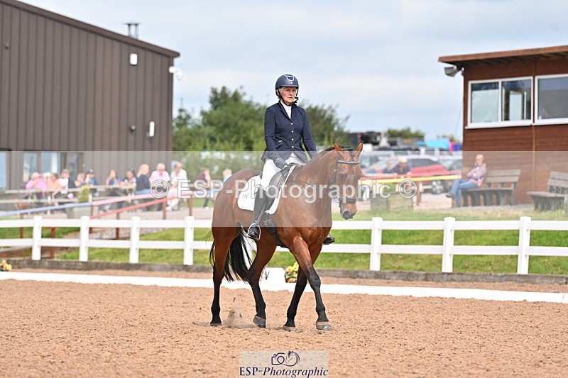 240817A-140416-09809 - 116-Jean.Buckland-Court.Esquire