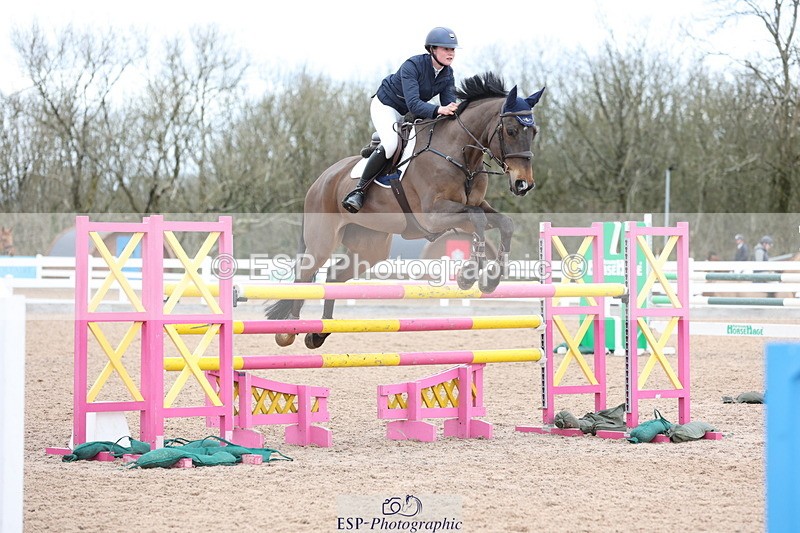 240223A-140748-01825 - Cls 5 Newcomers and 1.10m Open