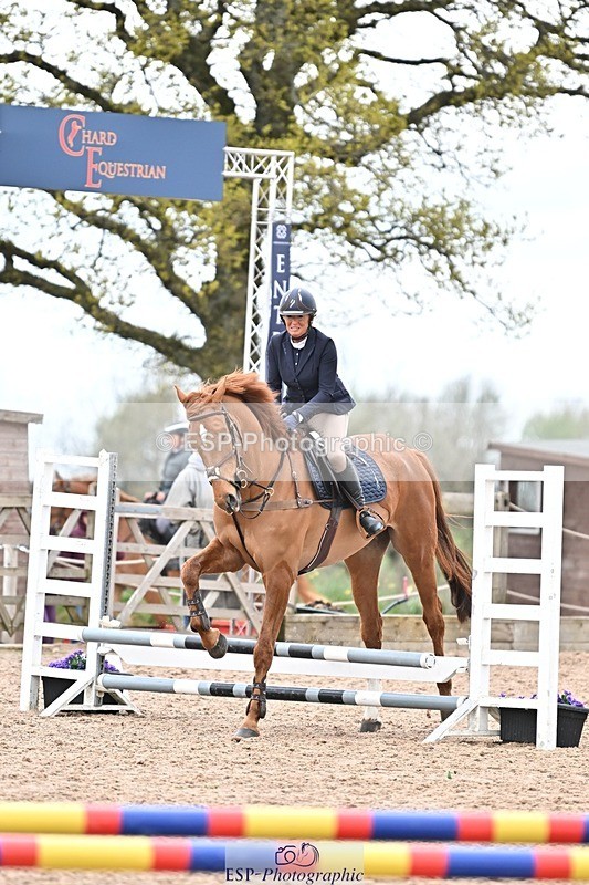 250414-101543-00040 - 70cm Round 1