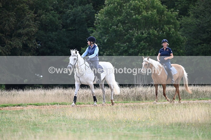 DSC_4127 - Time at Statue 09:50 to 11:09