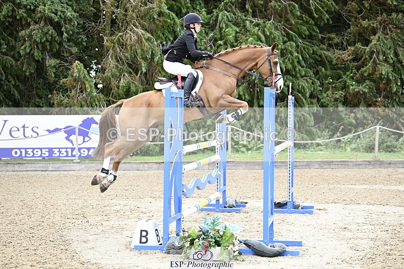 250525A-100604-15241 - A-006-Holly.Clarke-NICO