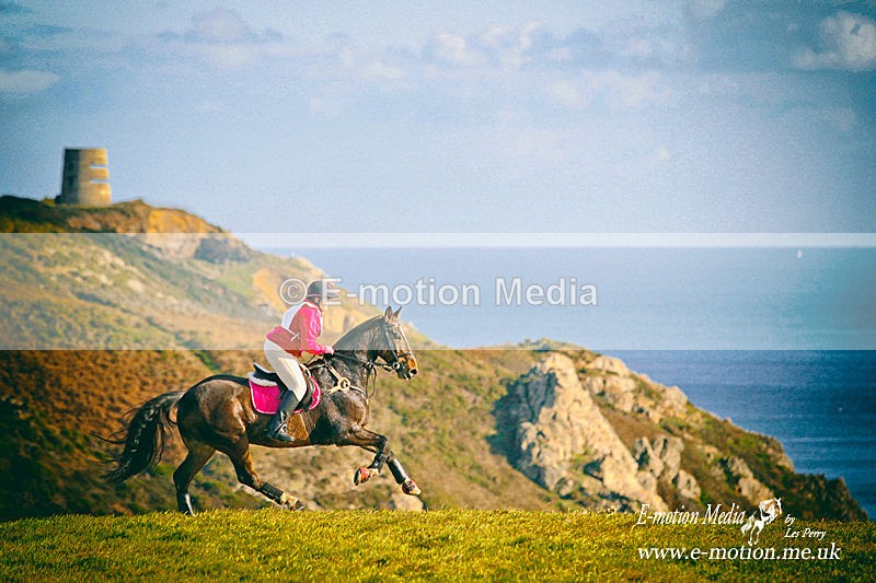 GRXC 171010-463a - Equestrian