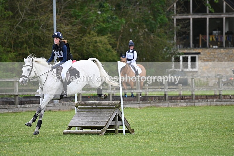 WJ6_3607 - Class 5 80cm Pairs