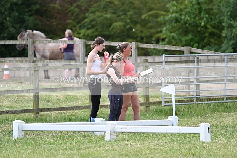 WJ7_5373 - 60cm XC Time 10:17 to 10:49