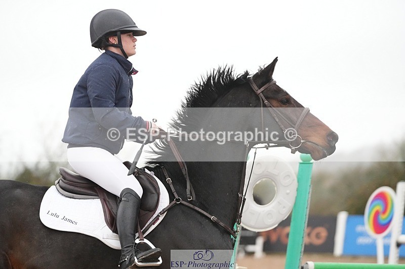 251109-120314-03719 - Cls 20 Newcomers and 1.10m Open