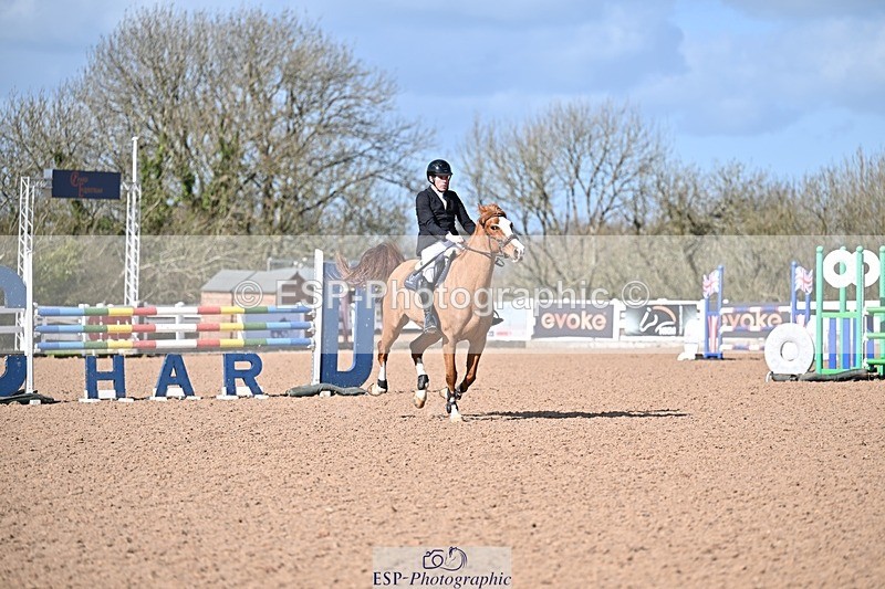 260311-131735-00513 - Cls 4 Newcomers and 1.10m