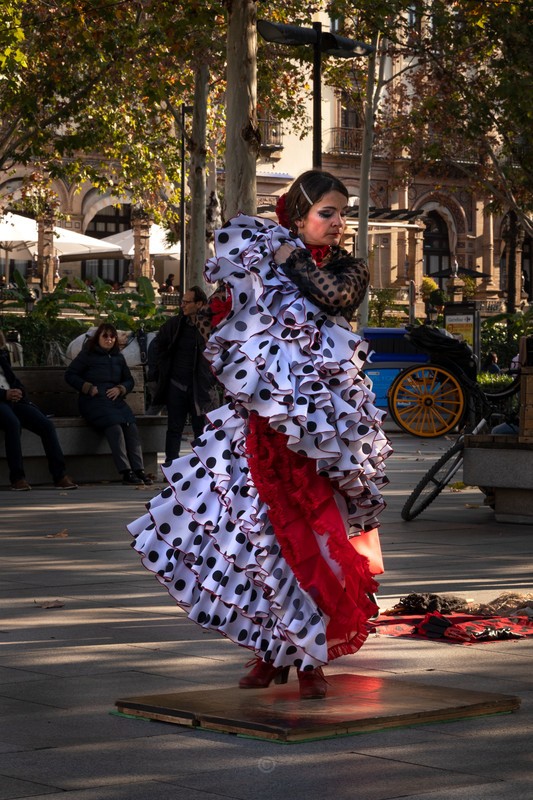 The Dance II - People and Portraits