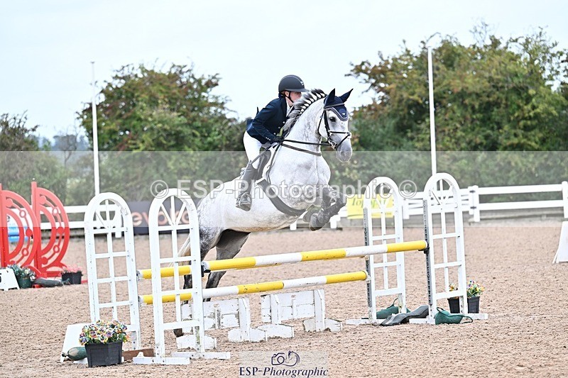 250914-103353-08332 - Cls 33 Snr Discovery and 1m Open