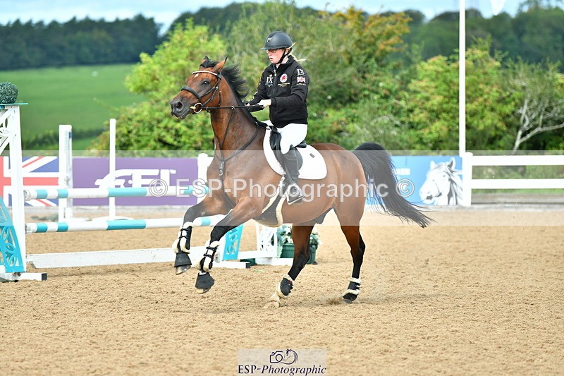 230813A-111635-11690 - Cls 40 A&B Senior Discovery & 1m Open