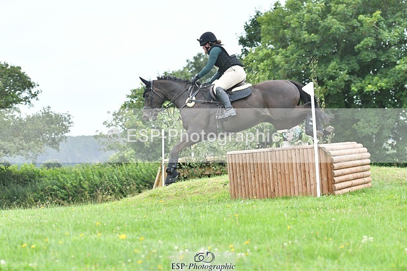 240803-120010-03435 - 018-Vikki_Maddox-GOGETTHAT