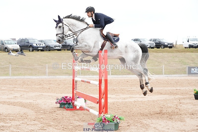 250718-114148-10085 - Cls 2, 3 Star Small Tour Break til End