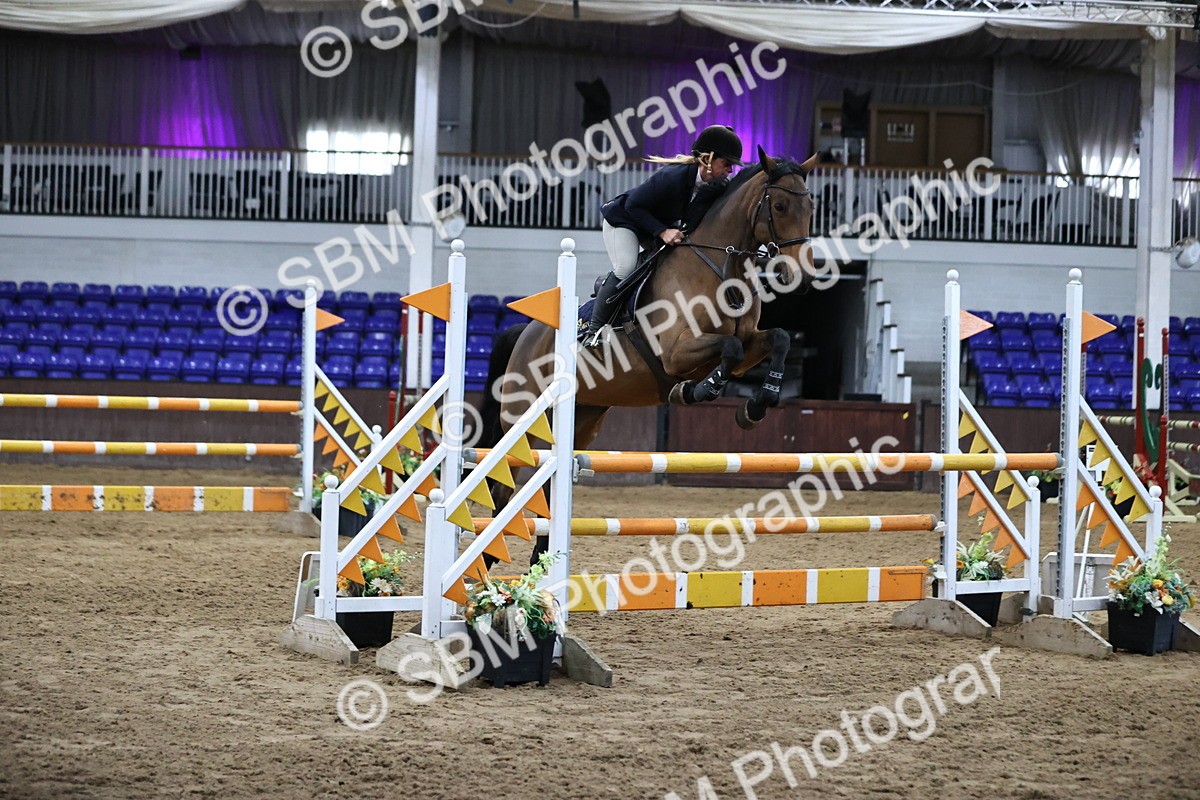 SBM_001829 - Class 4 - Senior Newcomers - 1.10m Open