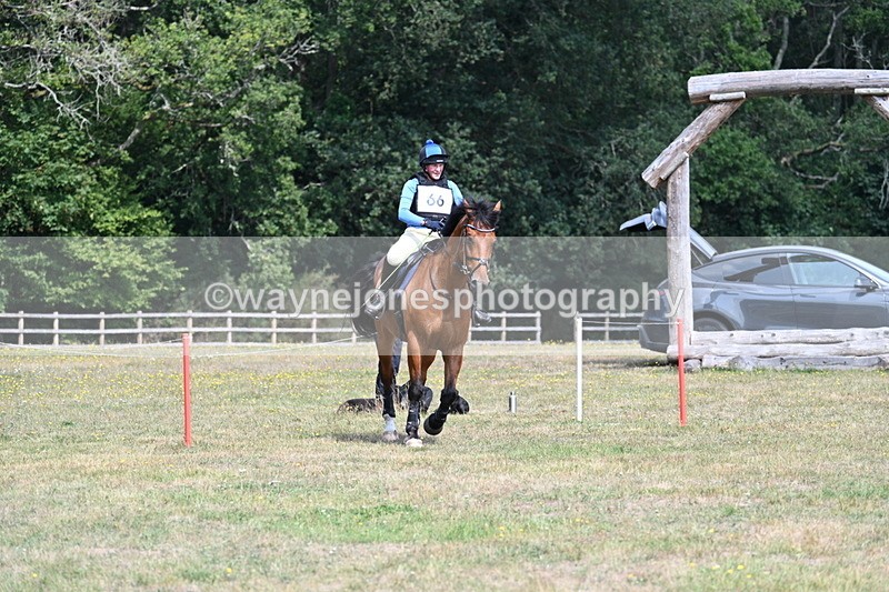 WJ7_2471 - XC Time 12:17 to 12:22