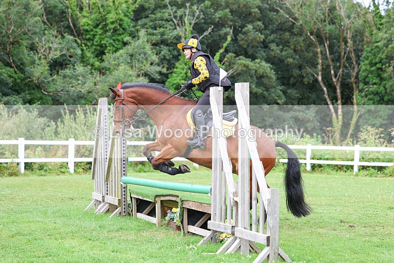 3E7A1059 - Class 4: 70cm Senior