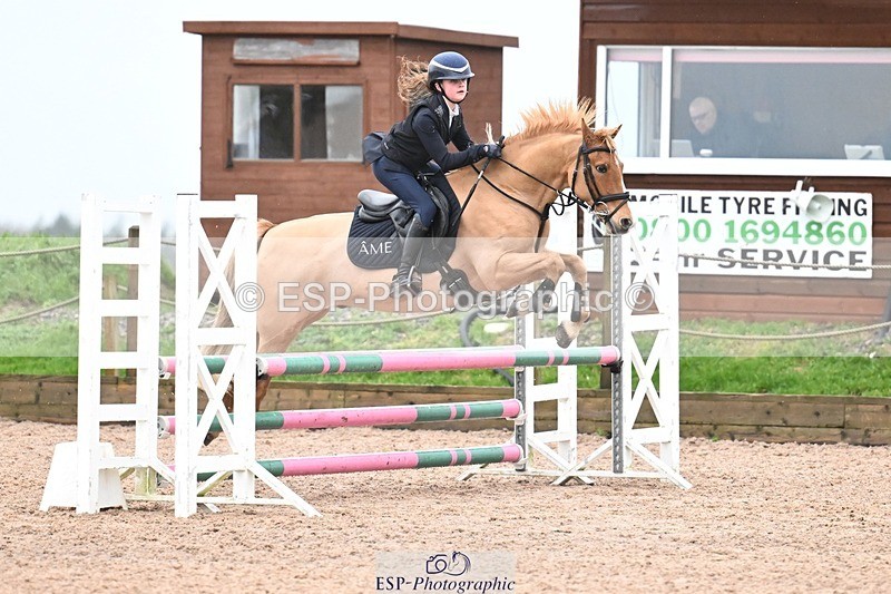 260207-105312-00213 - Cls 10 Pony Brit Nov 80cm Open