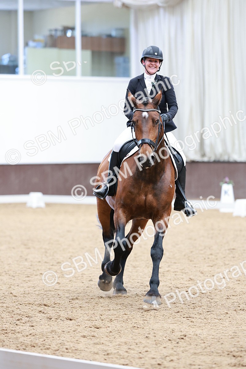 SBM_009962 - Class 6b - Novice 6 - 12.40-13.43