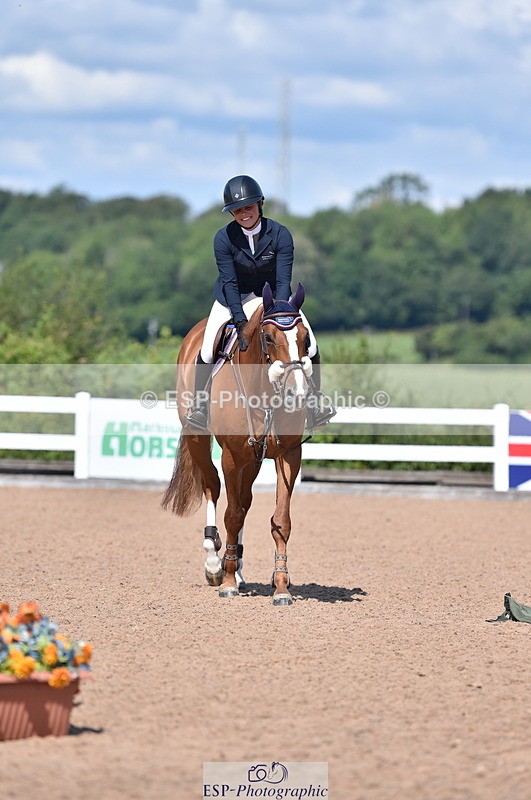 230720A-104112-02194 - Cls 29, 6 Yr Olds 1.20m