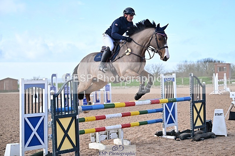 260211-111448-00208 - Cls 3 Snr 1.05m