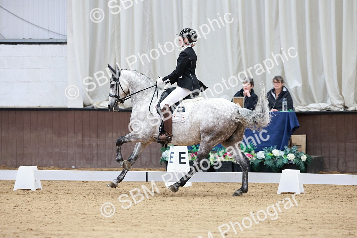 SBM_007155 - Class 6b - Novice 6 - 8.56-9.24