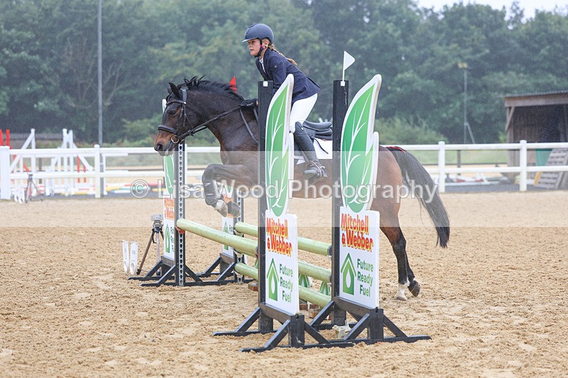 3E7A8867 - Class 2: 70cm Juniors