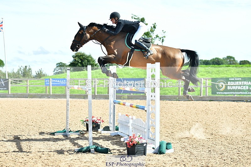 230811A-155524-06019 - Cls 24 Nat 1.30m Open