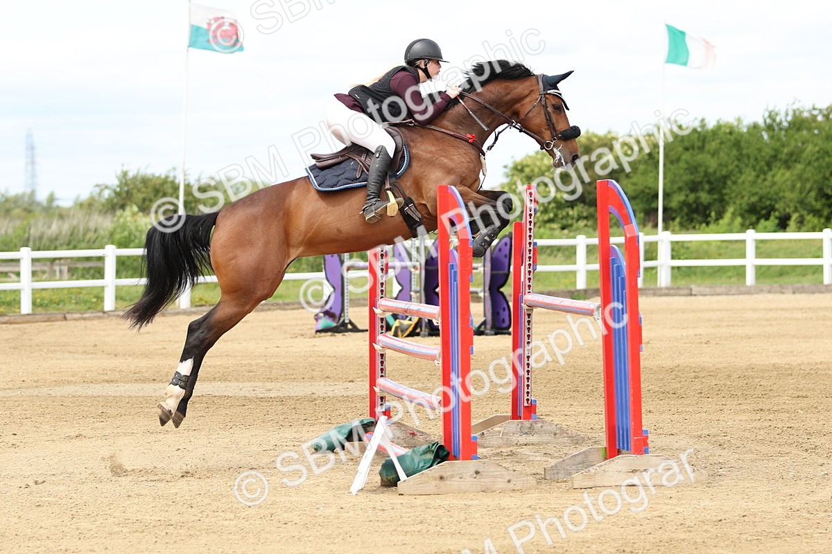 SBM_000919 - Class 4 - Senior Newcomers - 1.10m