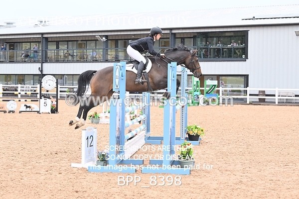 BPP_8398 - CLASS 19 SAT Senior 1.05m Open
