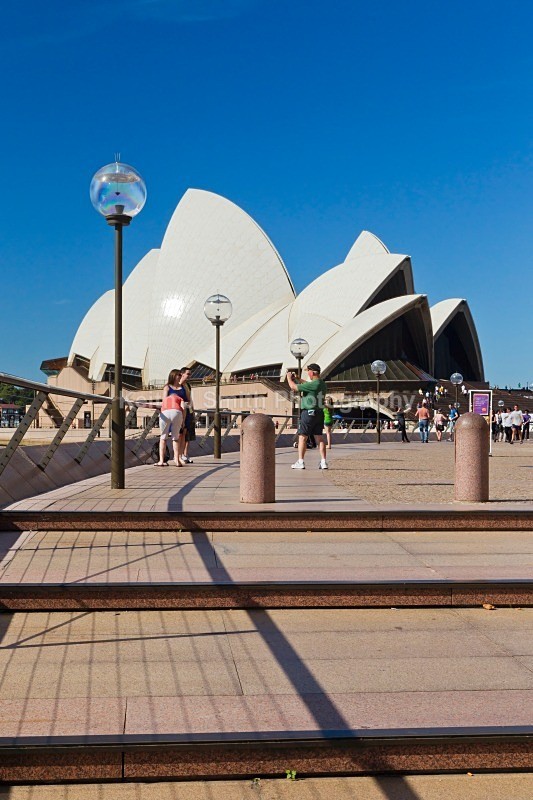 1KJS9817 RM) - Worldwide