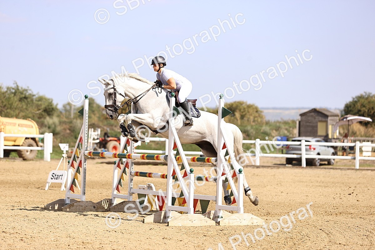 SBM_006964 - Class 13 - Senior Newcomers - 1.10m