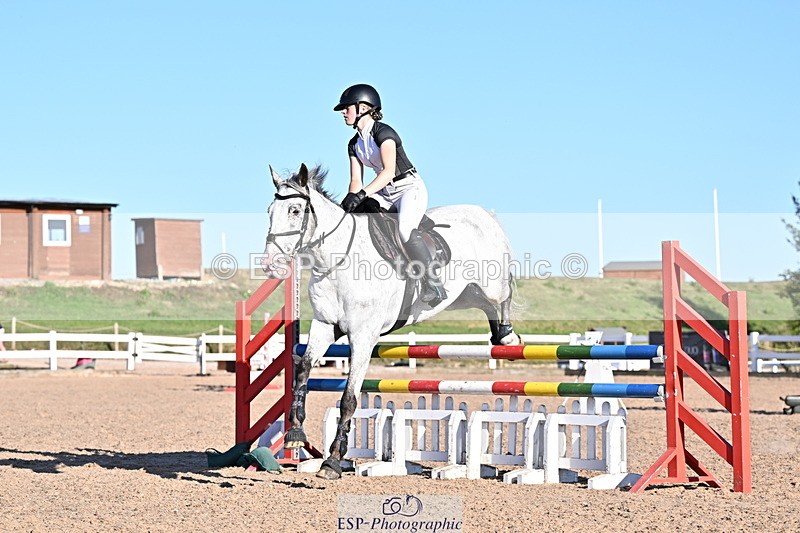 250708A-185644-00680 - 100cm Classes