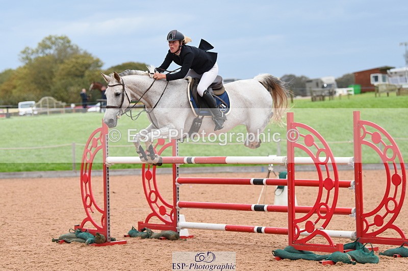 230927A-234858-00540 - Cls 6 National 1.30m