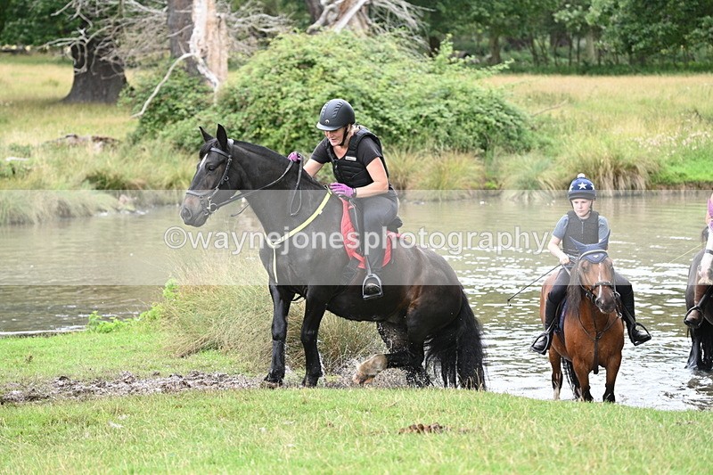 WJ7_3609 - Time at Water 12:15 to 12:50