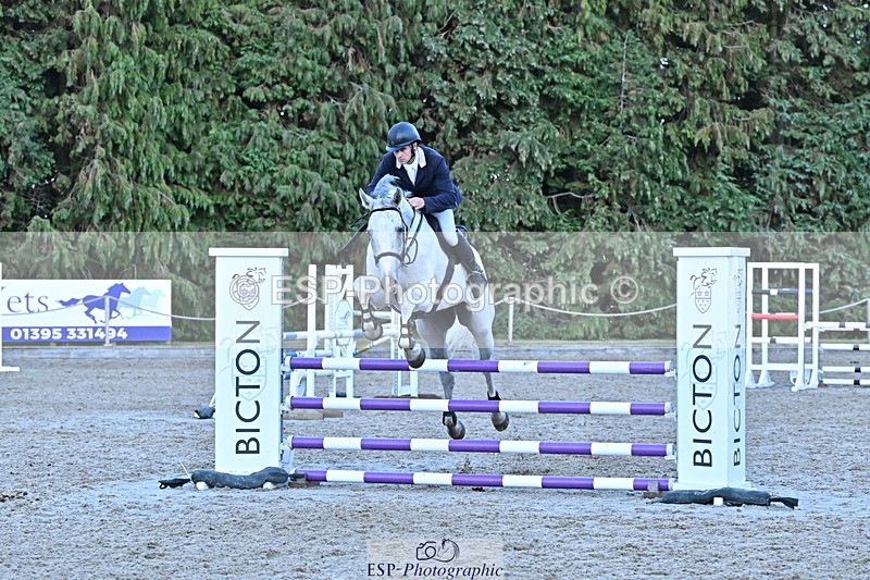 250829A-194610-03821 - Cls 12 1.05m Amateur Quali and Open