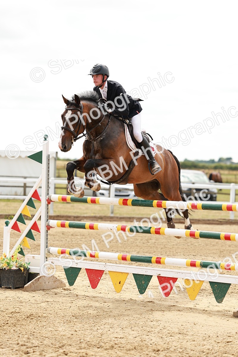 SBM_018937 - Class 21 - Senior Newcomers Championship 2d Rd