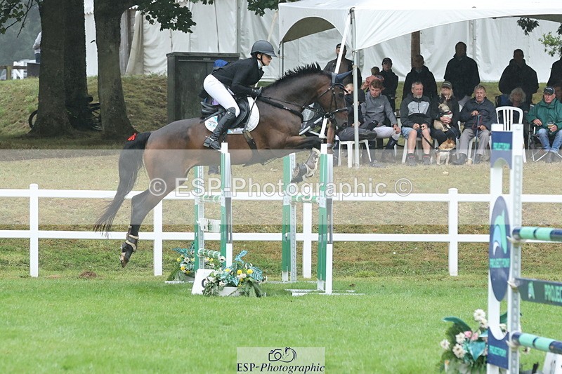 250830A-135501-06831 - Cls 16 Snr Newcomers and 1.10m Open