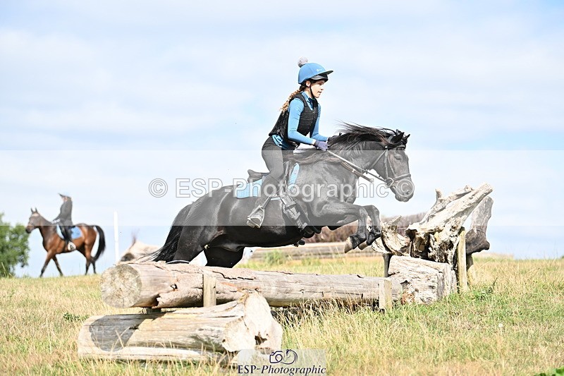 250821B-105104-00180 - Group B - Danielle