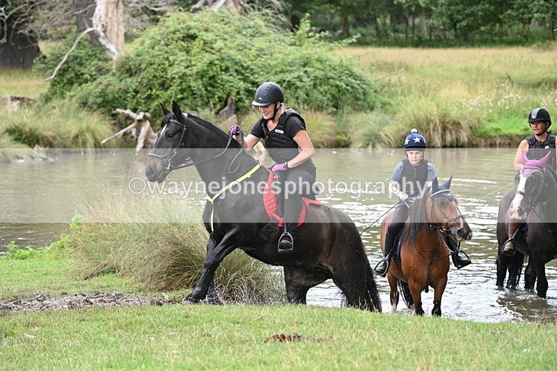 WJ7_3605 - Time at Water 12:15 to 12:50