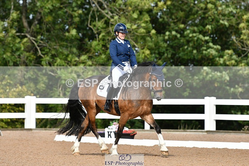 250906-104903-00766 - 089-Alison.CrimpCrwys.Beau