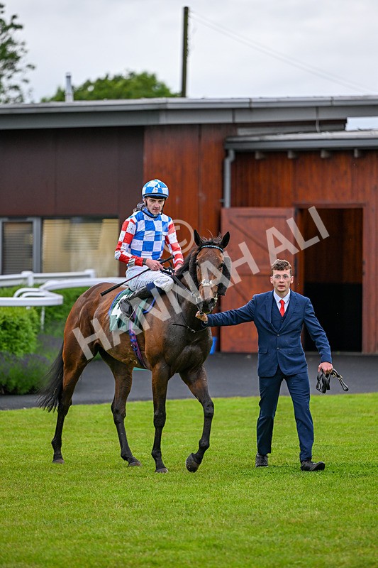 110626-Race 5-Sixpack-5278 - Race 5 20.23pm Try Racing TV For Free Now Handicap